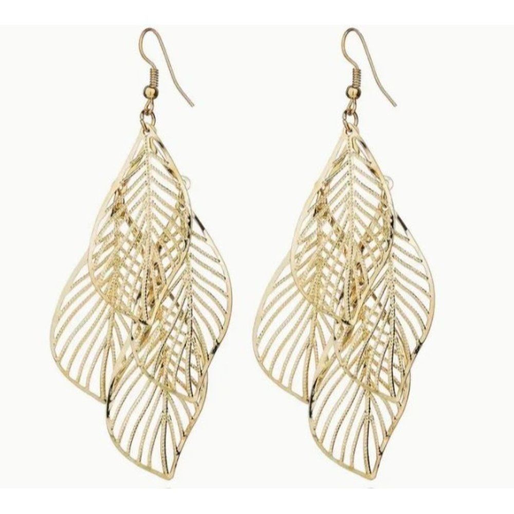 Multi-Layer Hollow‎ Leaf Dangle Earring New